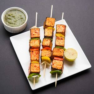 Achari paneer tikka