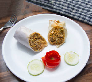 Schezwan Chicken Shawarma