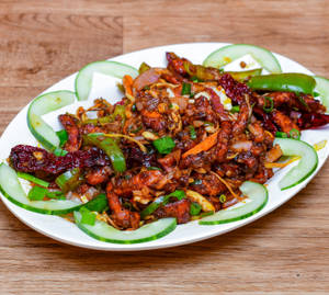 Schezwan Chicken Noodles