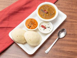 Idli Sambar (2 Pc)