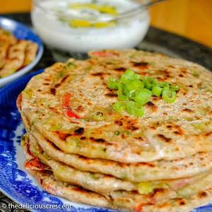 Onion Paratha (Tawa)