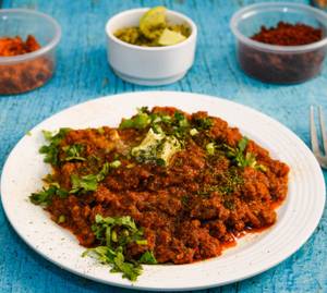 Mutton Keema Ghotala Pav                                  