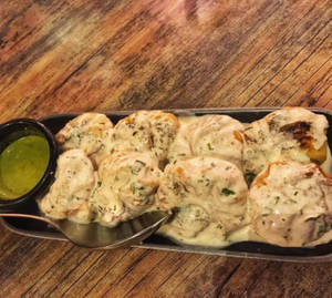 Afghani Momos [6 Pieces]