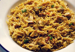 Mushroom Paneer Biiryani (450ml Box)