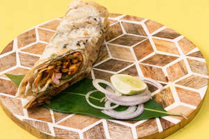 Chicken Tikka Roomali Roll