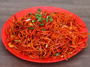 Veg Schezwan Noodles