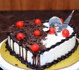 Heart shape black forest cake 1 kg
