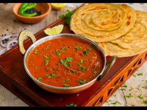 Dal Makhani, Rice, 2 Laccha Paratha