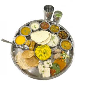 Gopal Bhog (family Pack/family Tiffin)