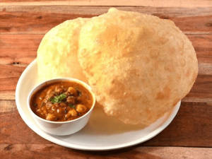 Chola Bhatura [2 Bhature]