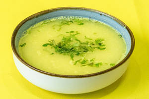 Desi Makai Shorba