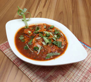 Chicken Boneless Gravy