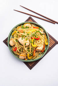 Chicken Nanking Noodles & Hot Garlic Chicken