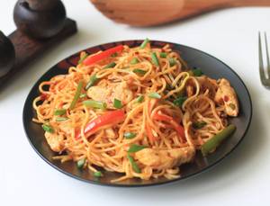 Chicken Hakka Noodles