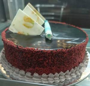 Red Velvet Choco Cake