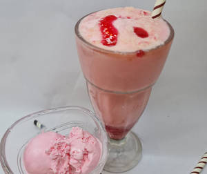 Strawberry Ice Cream Milkshake
