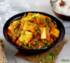 Mattar Paneer