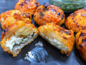 Tandoori Paneer Cheese Momos