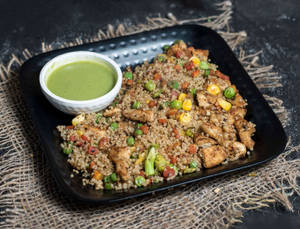 Grilled chicken and Quinoa Bowl