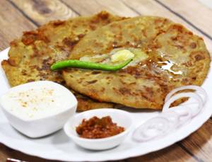 Aloo Paratha (2 Parathas)