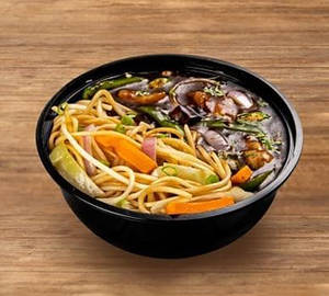 Chilly Chicken with Noodles