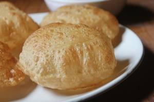 Puri Plate ( 4 Nos )