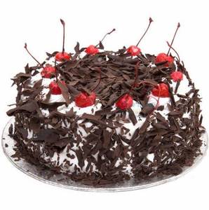 Classic Black Forest Cake  (1/2  Kg) 