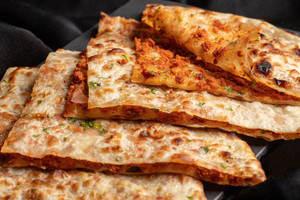 Chicken Keema Kulcha