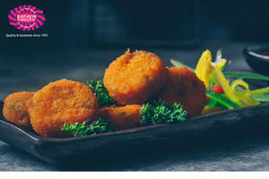 Cheese & Jalapeno Poppers [8 Pcs]
