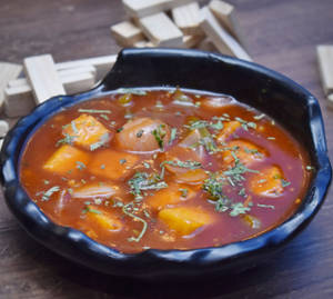 Chilli Paneer Gravy