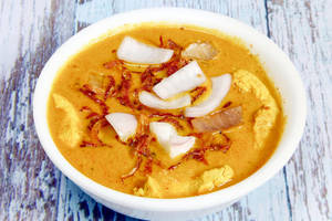 Boneless Chicken Do Pyaza