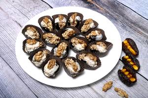 Stuffed Dry Fruit Dates (2Pc)