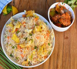 Egg Fried Rice With Chicken Chilly