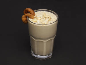 Kaju Anjeer Milkshake