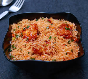 Schezwan Chicken Fried Rice