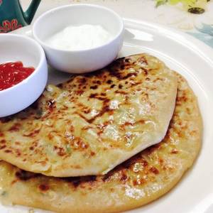 Mix Veg Paratha (1 Pcs)