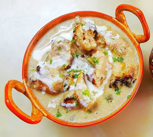 Chicken Reshmi Butter Masala