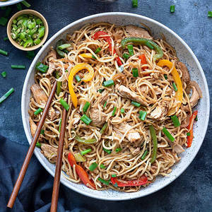 Hakka Noodles - Non Veg