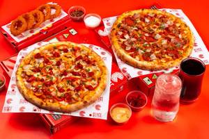 Italian Mob Non Veg + Spicy Chicken + Onion Rings + Beverages