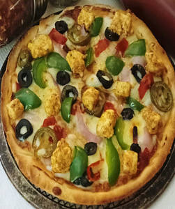 Sizzling Culture Special Pizza