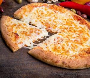 Fusion Margherita Pizza