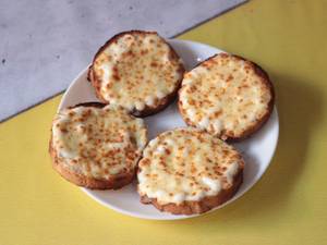 Cheese Garlic Bread (Round)