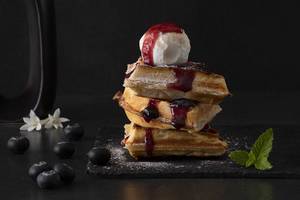 Bluberry Delight Waffle