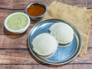 Idli Sambhar (2 Pcs)