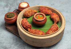 Chicken Tandoori oil Fry Momo (8 Pcs)
