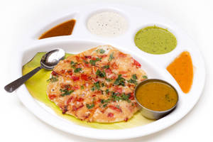 Onion Uthappam [Serves 1]