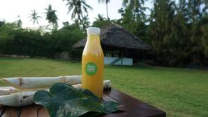 Betel leaf lemon sugarcane juice