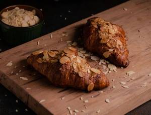 Almond Croissant