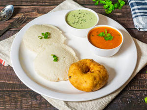 Idly Vada