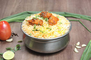Hyderabadi Chicken Biryani Full ( 2 Pcs )